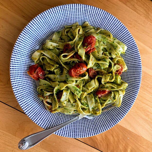 simple gluten-free dinner: pasta with pesto