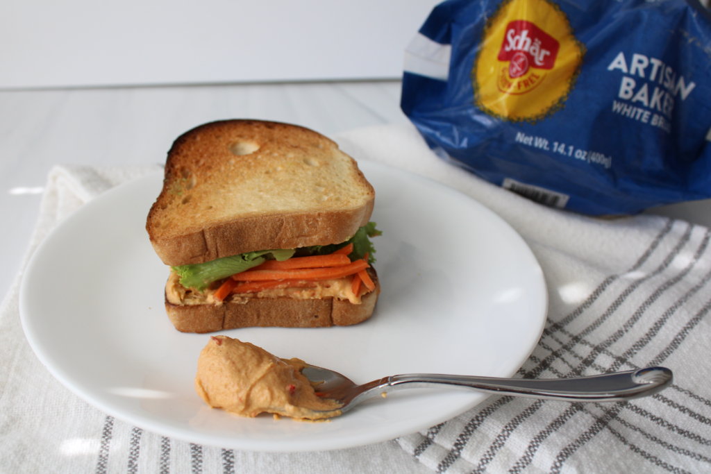 gluten-free school lunch: hummus and veggie sandwich