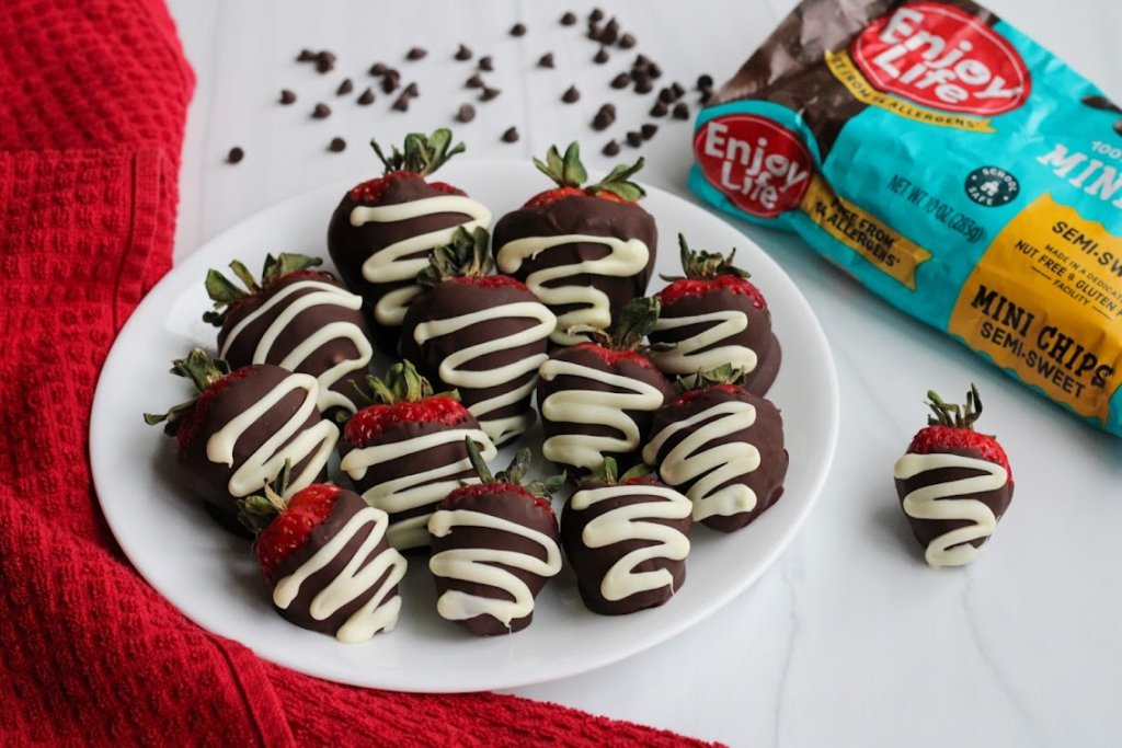 gluten and dairy free chocolate covered strawberries