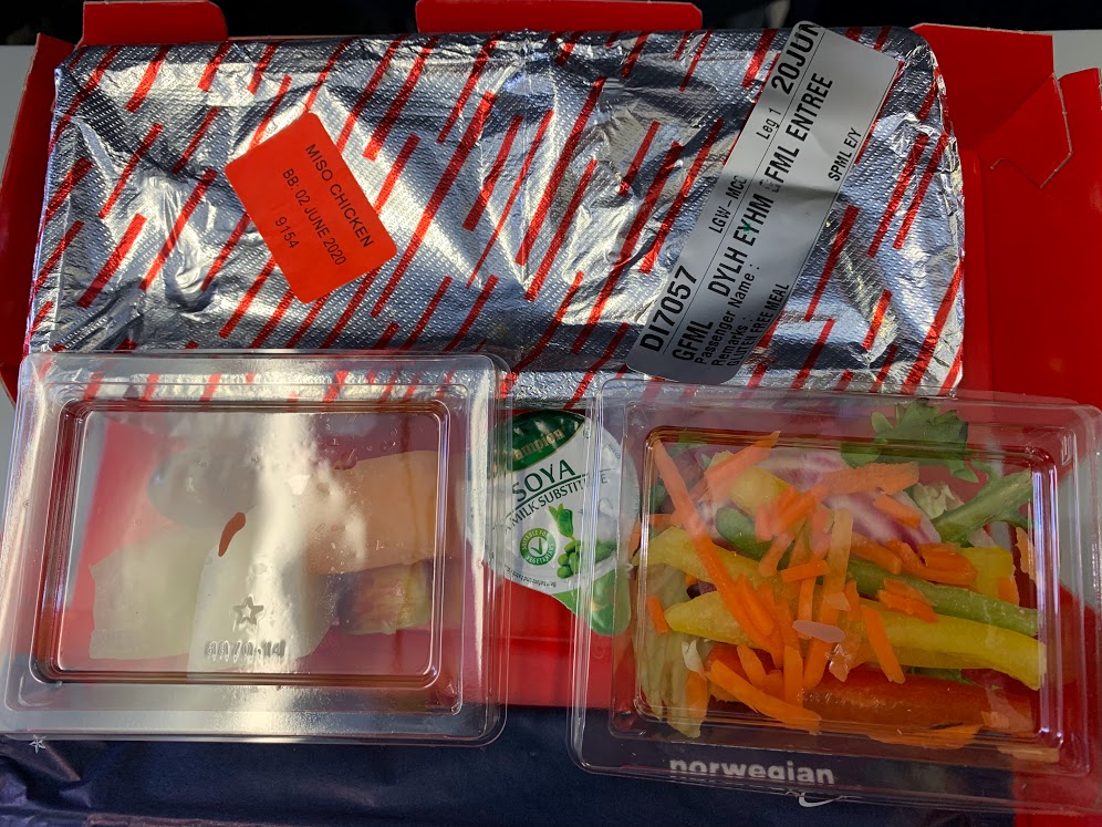 flying with celiac: airline meal