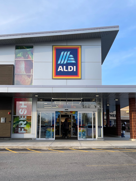 Aldi storefront