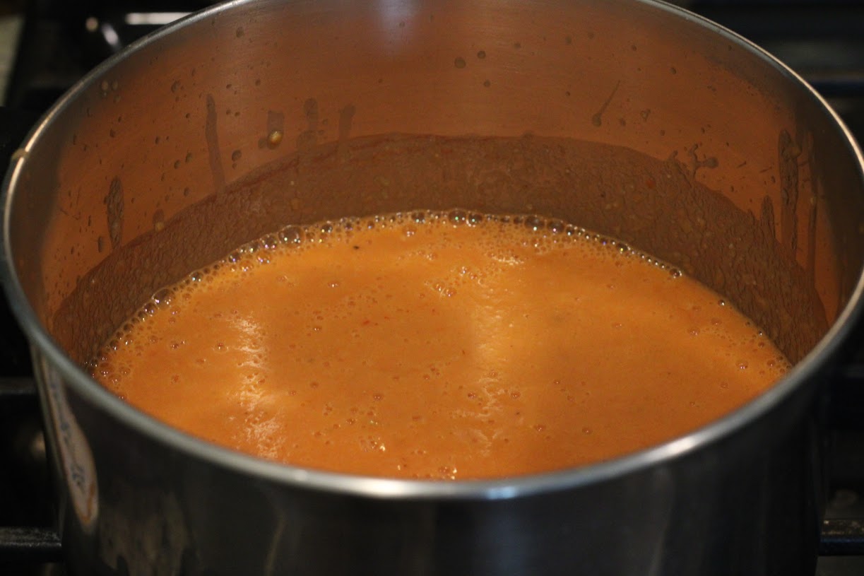 gluten-free tomato soup in pot