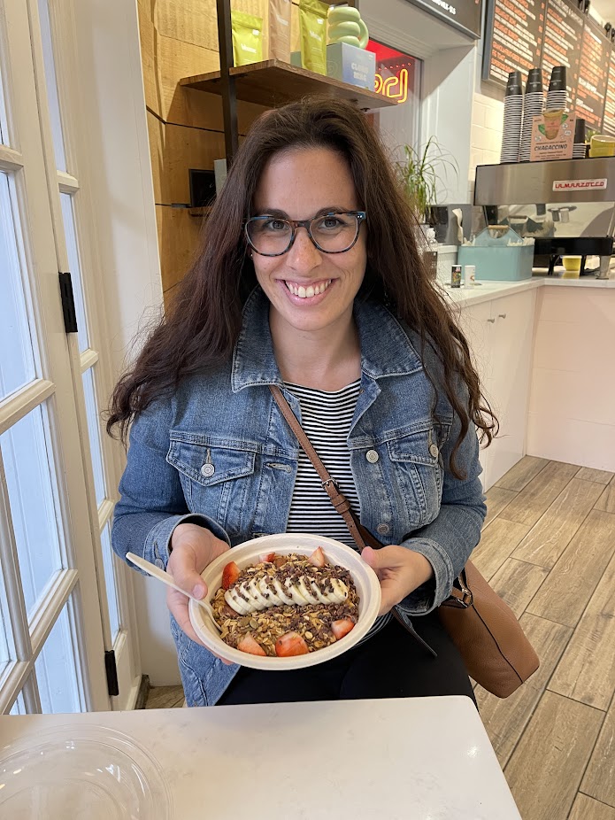 Gluten-free acai bowl Mama Matcha
