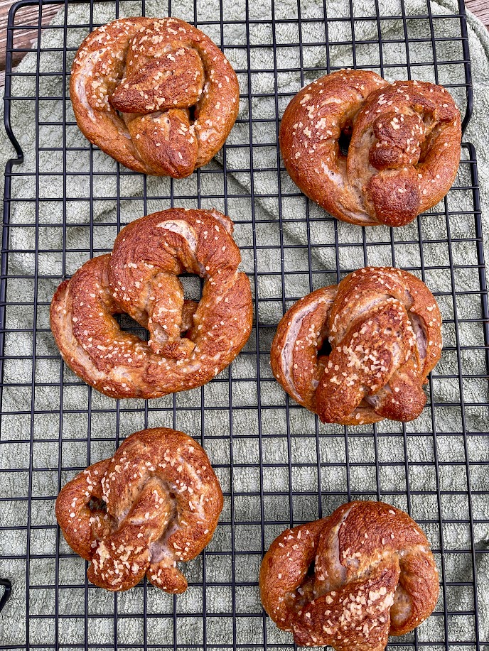 gluten-free soft pretzels